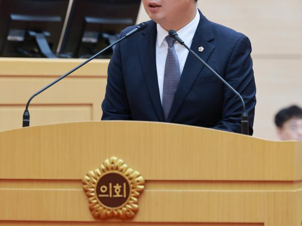 제393회 임시회 제3차 본회의 도정 및 교육행정 질문 첨부이미지 : 25년09월17일 제393회 임시회 제3차 본회의 도정 및 교육행정 질문 - 210.jpg