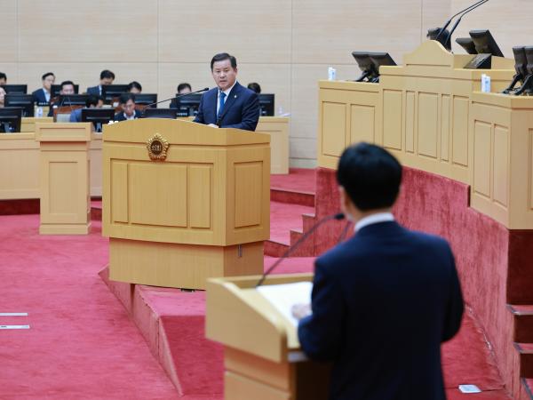 제393회 임시회 제3차 본회의 도정 및 교육행정 질문 첨부이미지 : 25년09월17일 제393회 임시회 제3차 본회의 도정 및 교육행정 질문 - 234.jpg