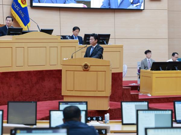 제393회 임시회 제3차 본회의 도정 및 교육행정 질문 첨부이미지 : 25년09월17일 제393회 임시회 제3차 본회의 도정 및 교육행정 질문 - 258.jpg