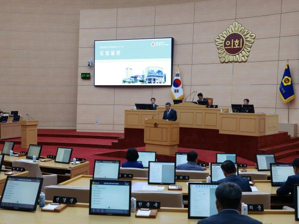 제393회 임시회 제3차 본회의 도정 및 교육행정 질문 첨부이미지 : 25년09월17일 제393회 임시회 제3차 본회의 도정 및 교육행정 질문 - 326.jpg