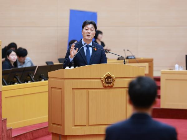 제393회 임시회 제3차 본회의 도정 및 교육행정 질문 첨부이미지 : 25년09월17일 제393회 임시회 제3차 본회의 도정 및 교육행정 질문 - 316.jpg