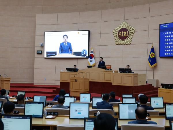제393회 임시회 제3차 본회의 도정 및 교육행정 질문 첨부이미지 : 25년09월17일 제393회 임시회 제3차 본회의 도정 및 교육행정 질문 - 185.jpg