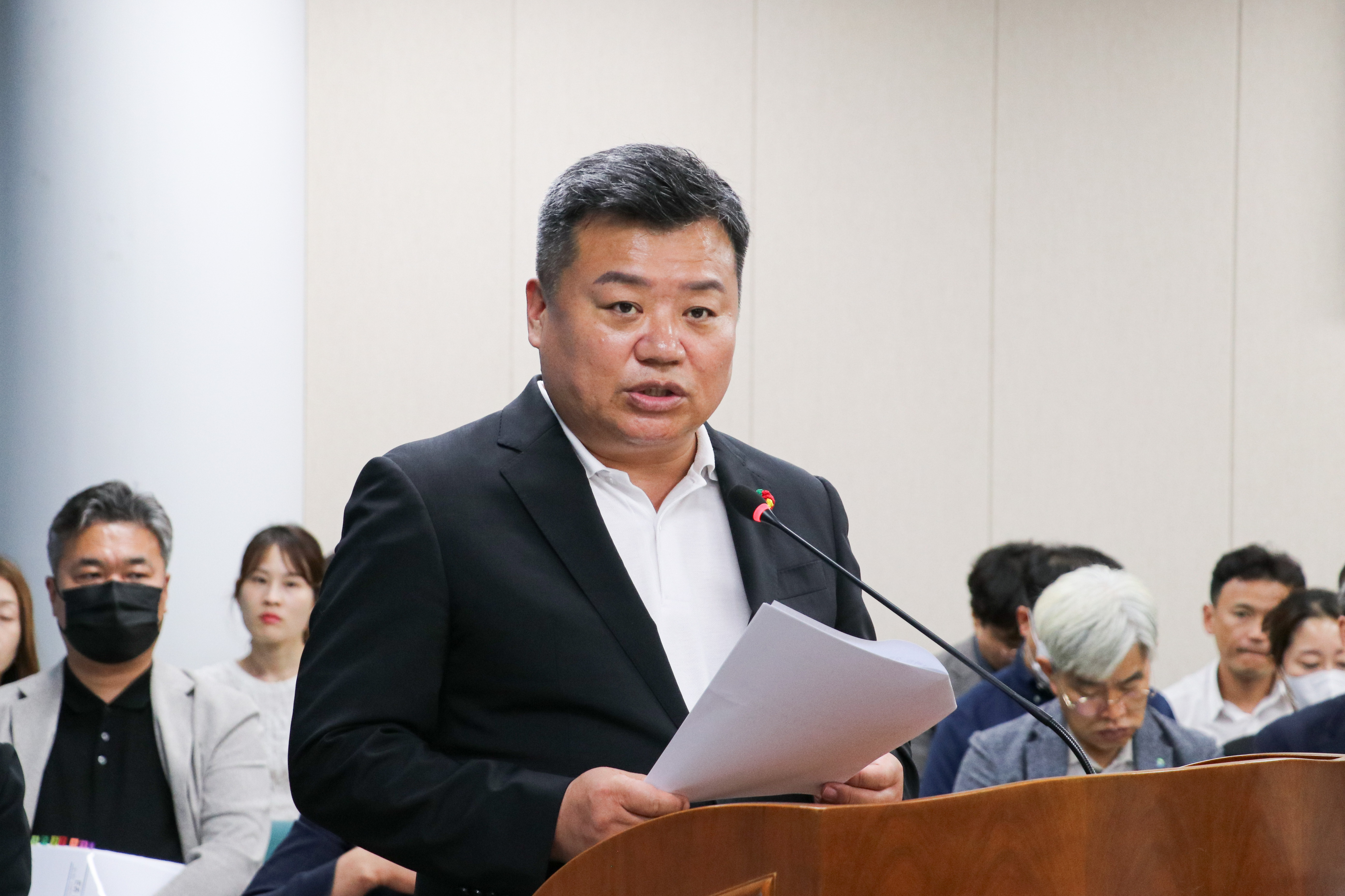 제393회 임시회 기획행정위원회 회의 첨부이미지 : 25년09월09일 제393회 임시회 기획행정위원회 회의 (28).jpg