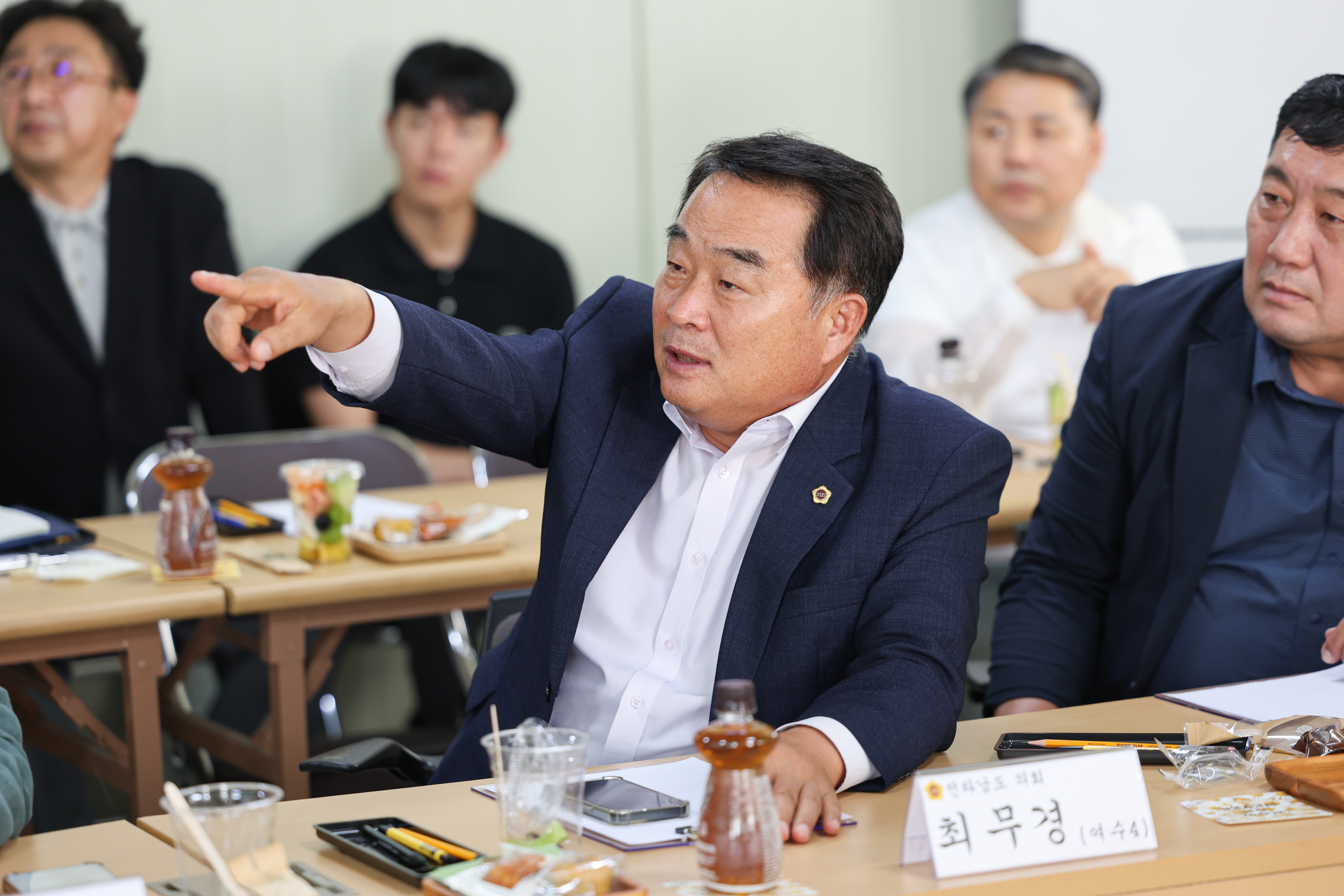 제393회 임시회 안전소방건설소방위원회 현지활동 첨부이미지 : 25년09월10일 제393회 임시회 안전소방건설소방위원회 현지활동 (학계천 하천재해 예방 사업 현장) (22).jpg