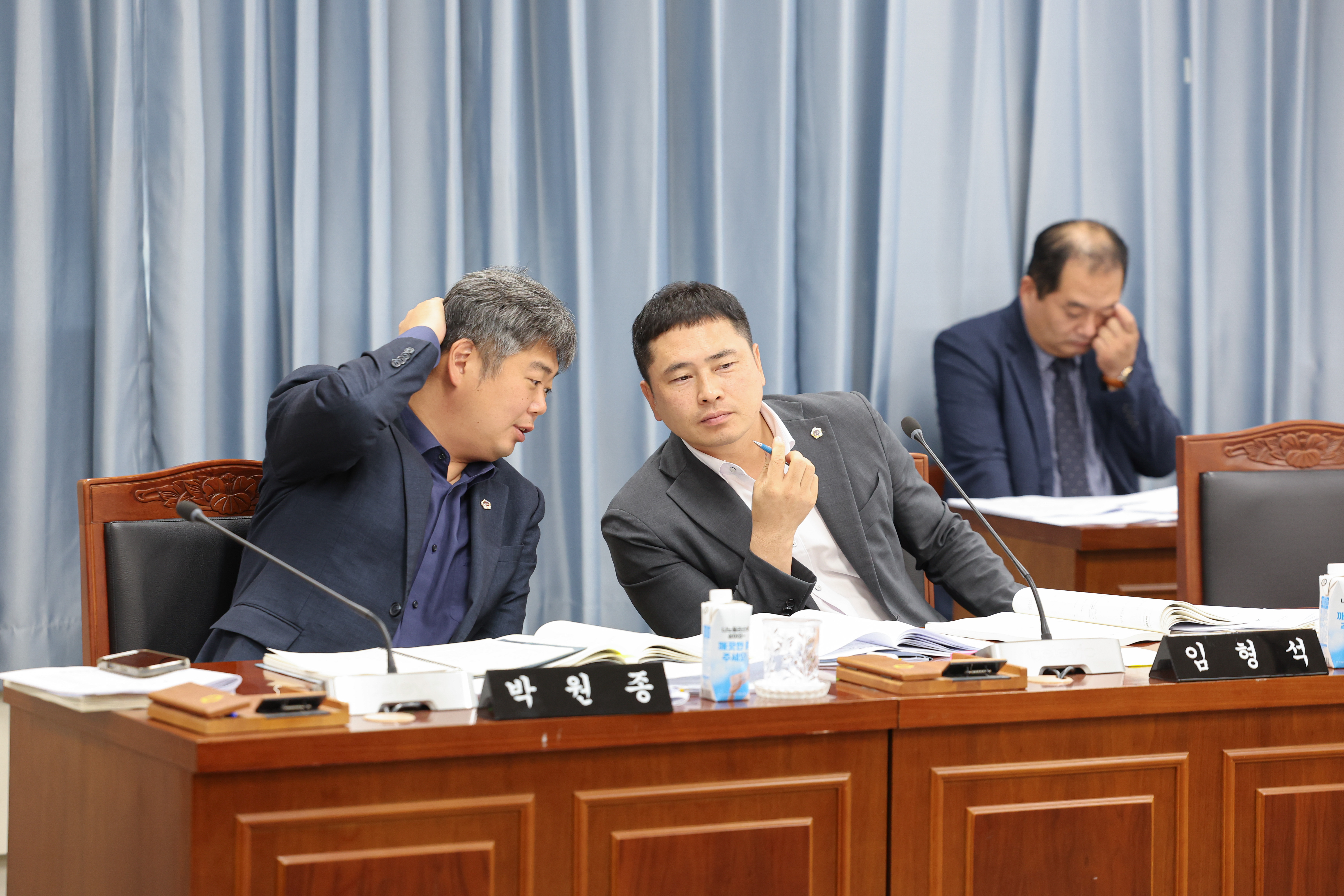 제393회 임시회 교육위원회 회의 첨부이미지 : 25년09월10일 제393회 임시회 교육위원회 회의 (54).jpg