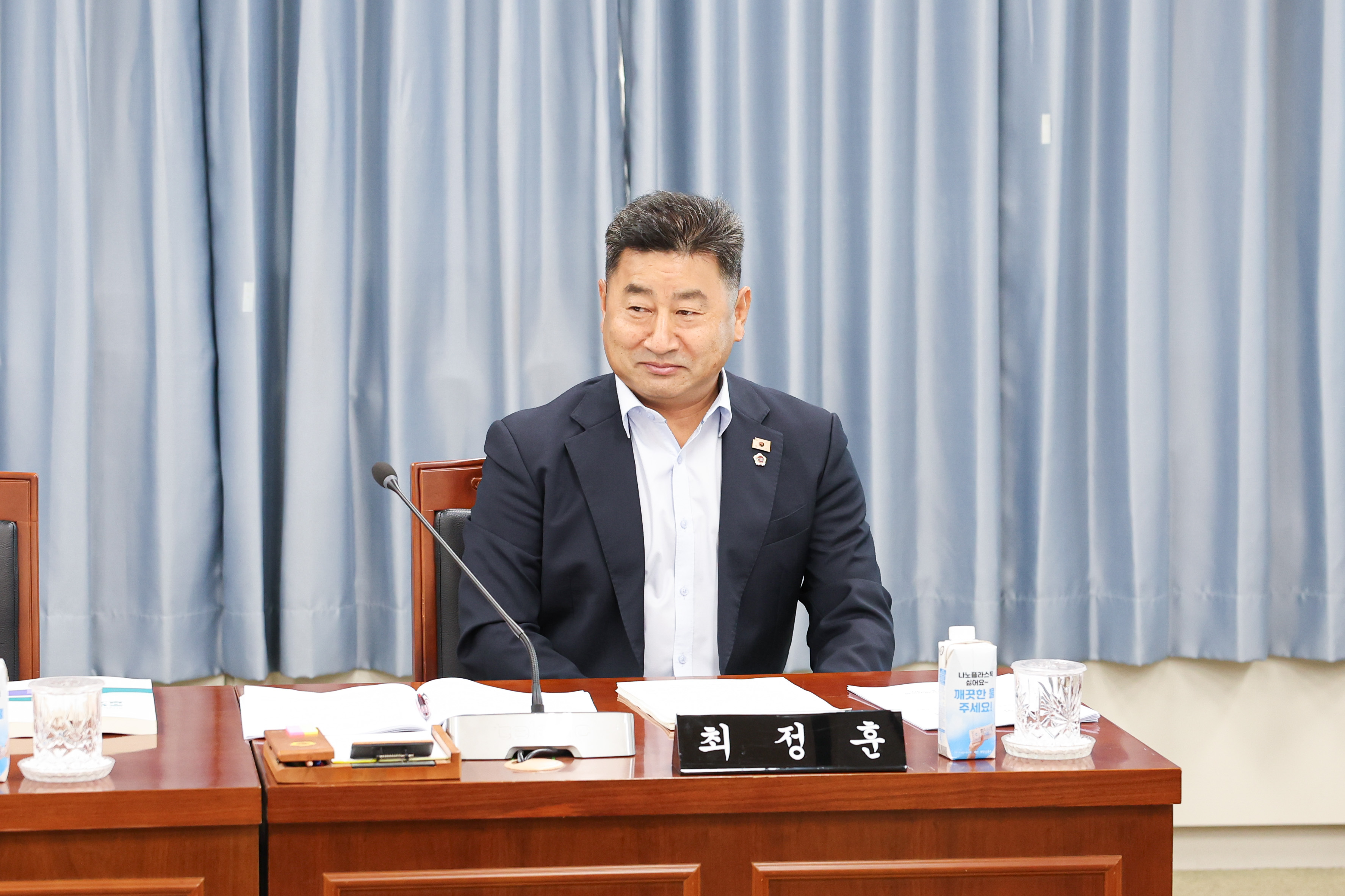 제393회 임시회 교육위원회 회의 첨부이미지 : 25년09월10일 제393회 임시회 교육위원회 회의 (19).jpg