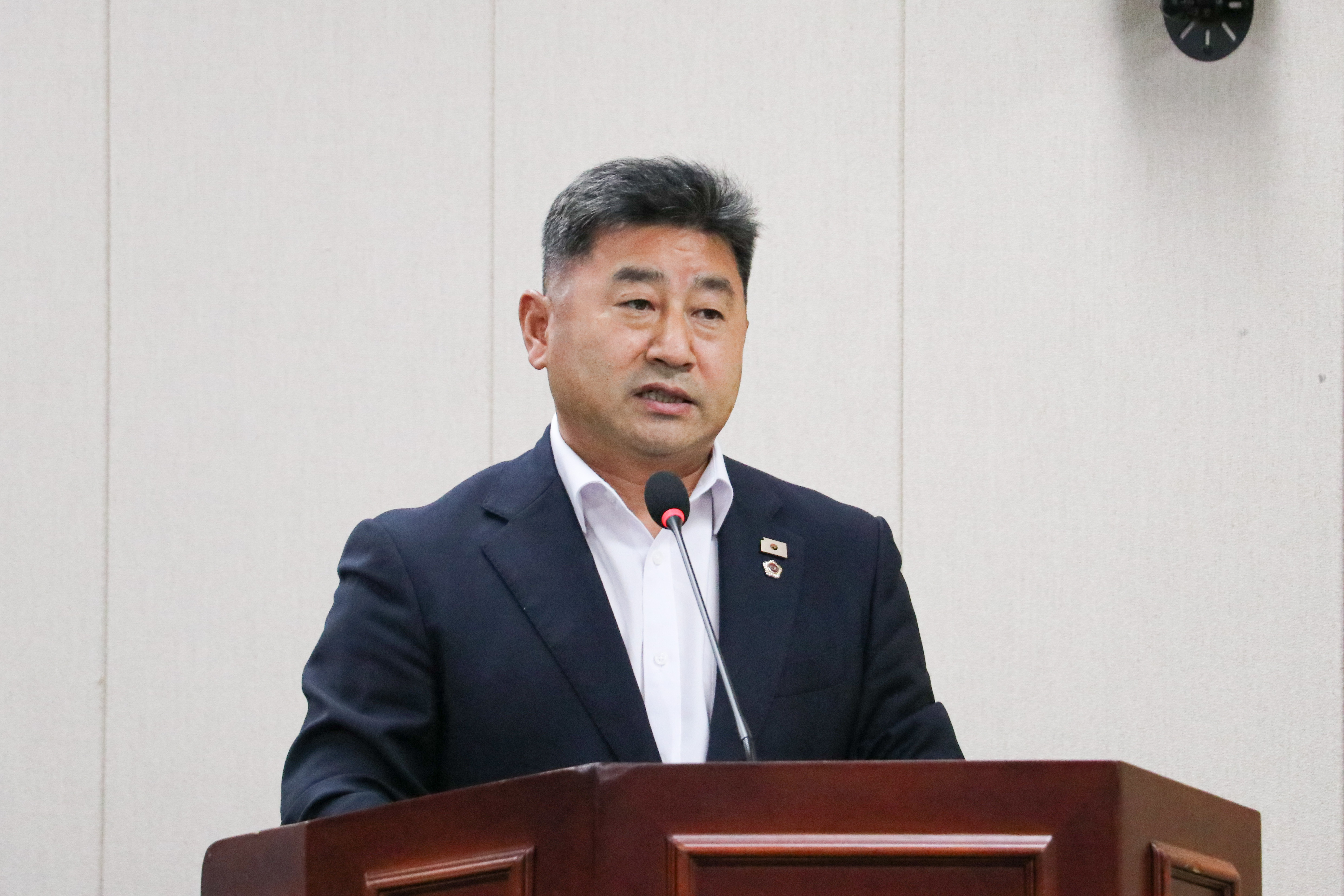 제393회 임시회 기획행정위원회 회의 첨부이미지 : 25년09월09일 제393회 임시회 기획행정위원회 회의 (23).jpg