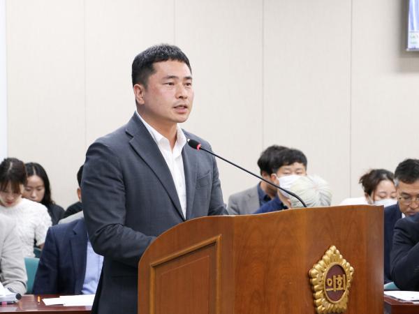 제393회 임시회 기획행정위원회 회의 첨부이미지 : 25년09월09일 제393회 임시회 기획행정위원회 회의 (35).jpg
