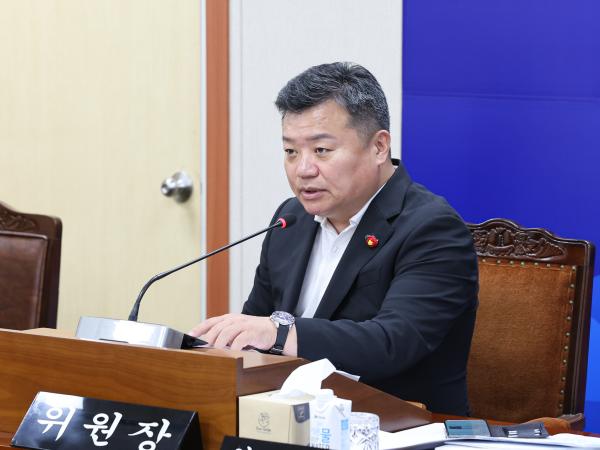 제393회 임시회 기획행정위원회 회의 첨부이미지 : 25년09월09일 제393회 임시회 기획행정위원회 회의 (44).jpg