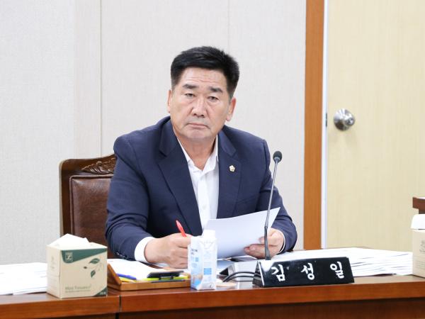 제393회 임시회 기획행정위원회 회의 첨부이미지 : 25년09월09일 제393회 임시회 기획행정위원회 회의 (36).jpg