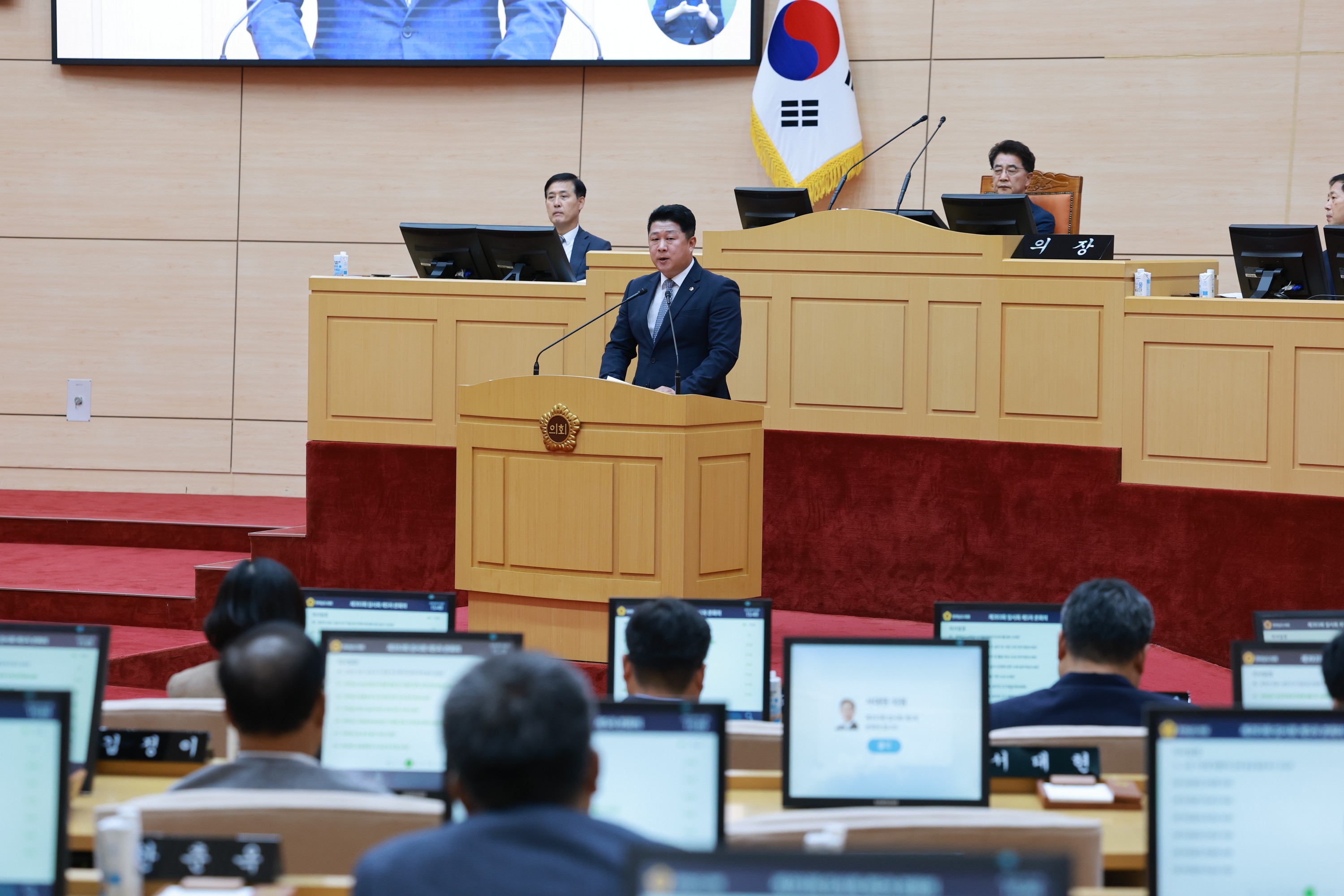 제393회 임시회 제5차 본회의 첨부이미지 : 25년09월19일 제393회 임시회 제5차 본회의 - 040.jpg