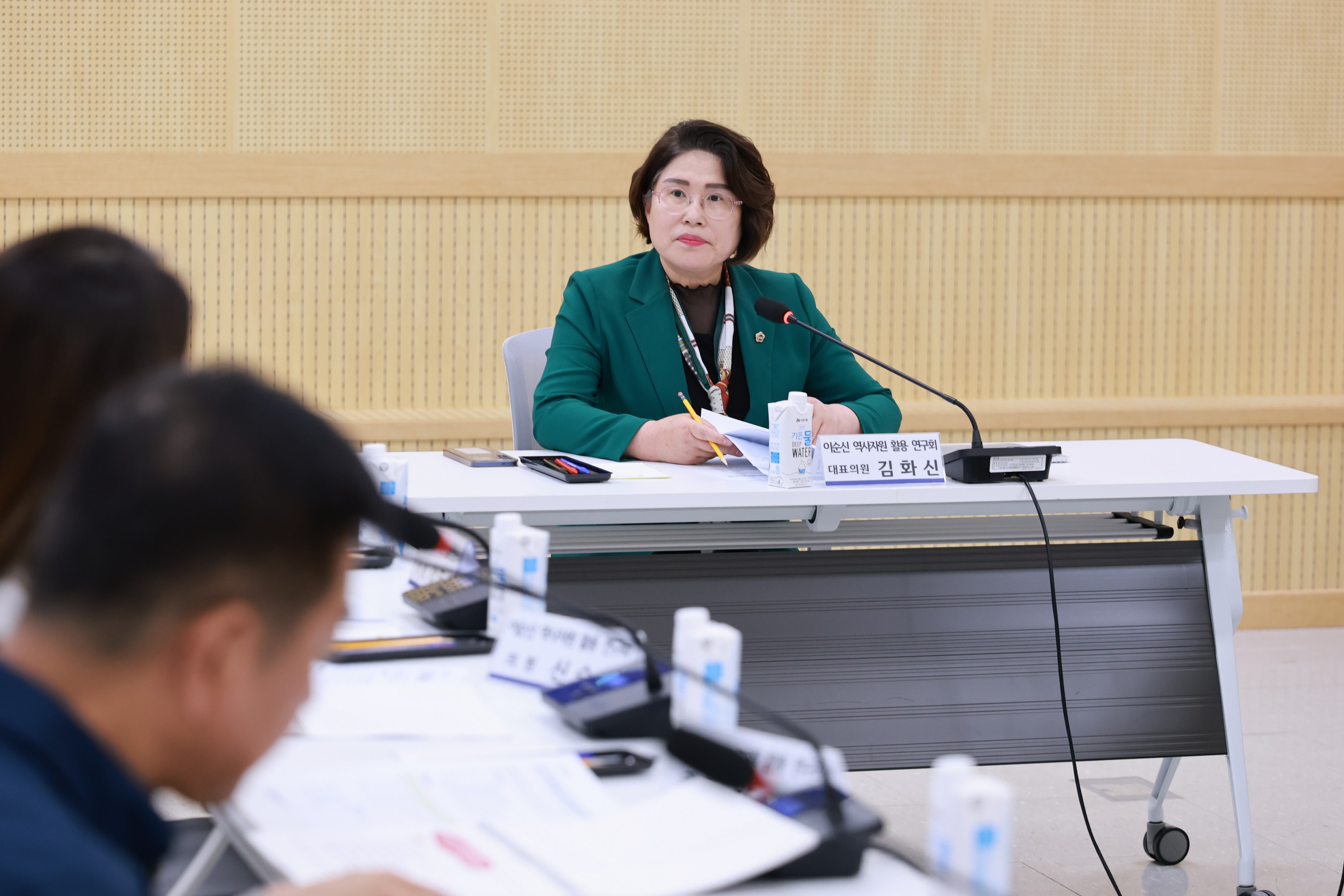 이순신 역사자원 활용 연구회 정책연구용역 중간보고회 첨부이미지 : 25년09월19일 이순신 역사자원 활용 연구회 정책연구용역 중간보고회 - 010.jpg