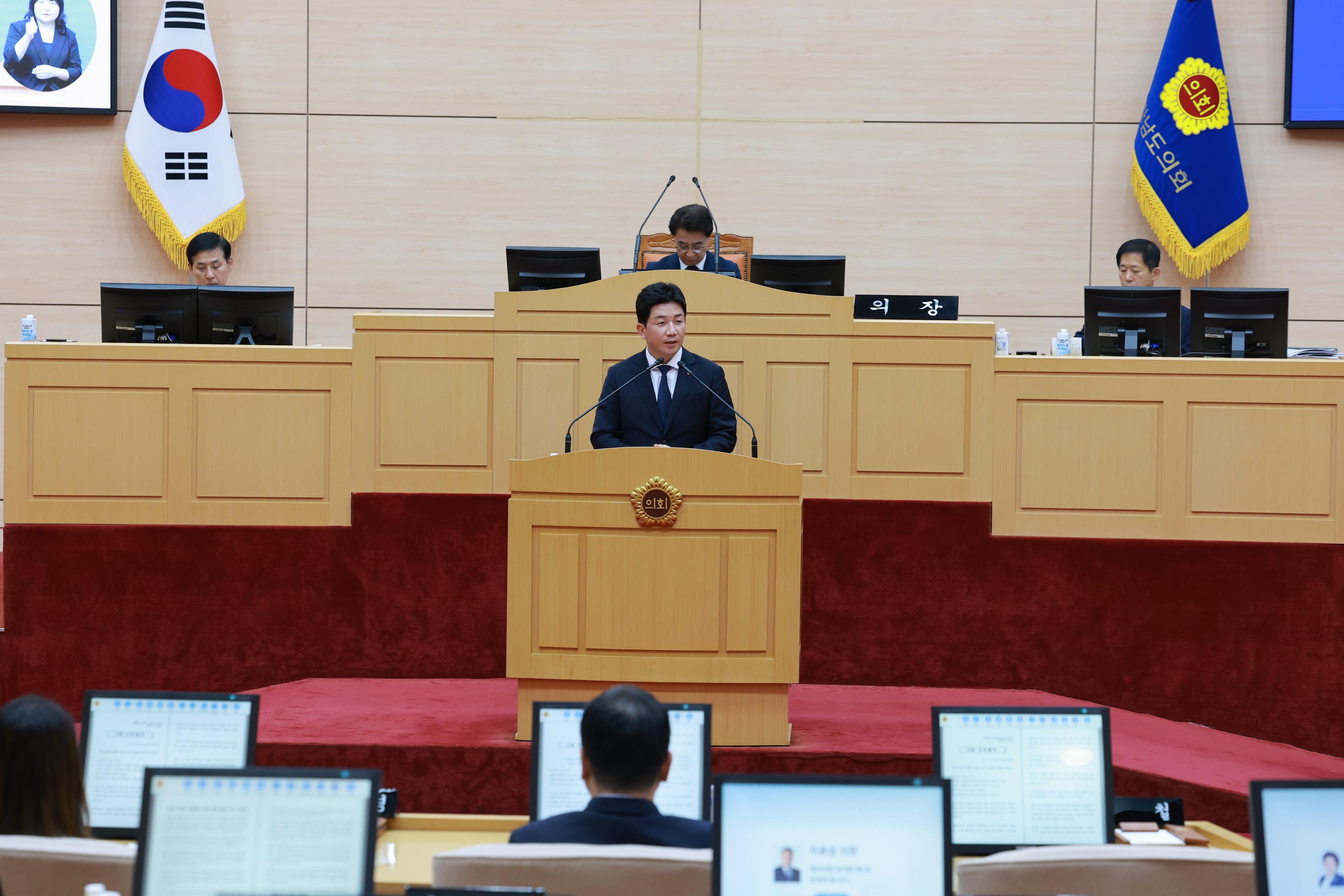 제393회 임시회 제5차 본회의 첨부이미지 : 25년09월19일 제393회 임시회 제5차 본회의 - 074.jpg