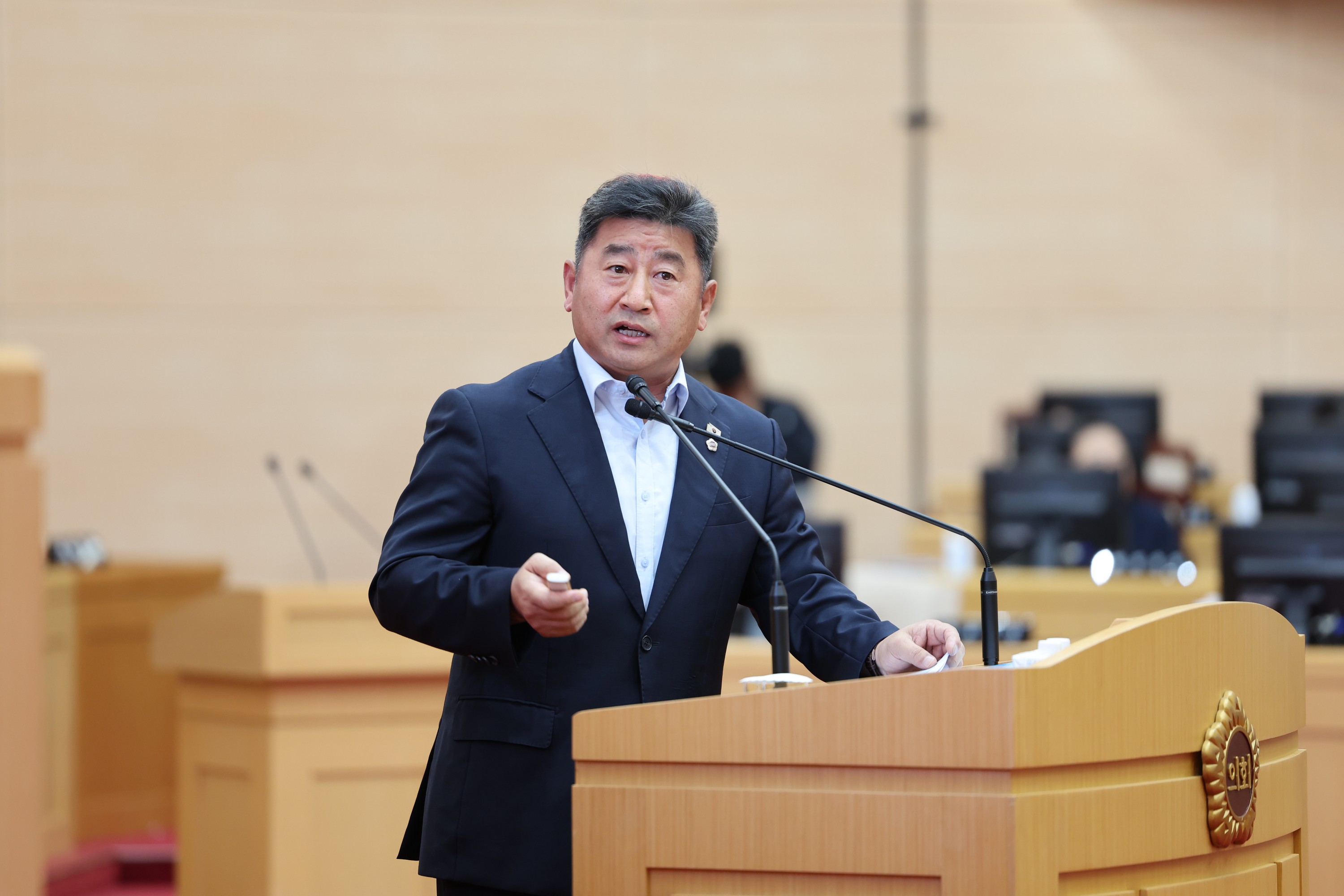 제393회 임시회 제5차 본회의 도정 및 교육행정 질문 첨부이미지 : 25년09월19일 제393회 임시회 제5차 본회의 도정 및 교육행정 질문 - 037.jpg