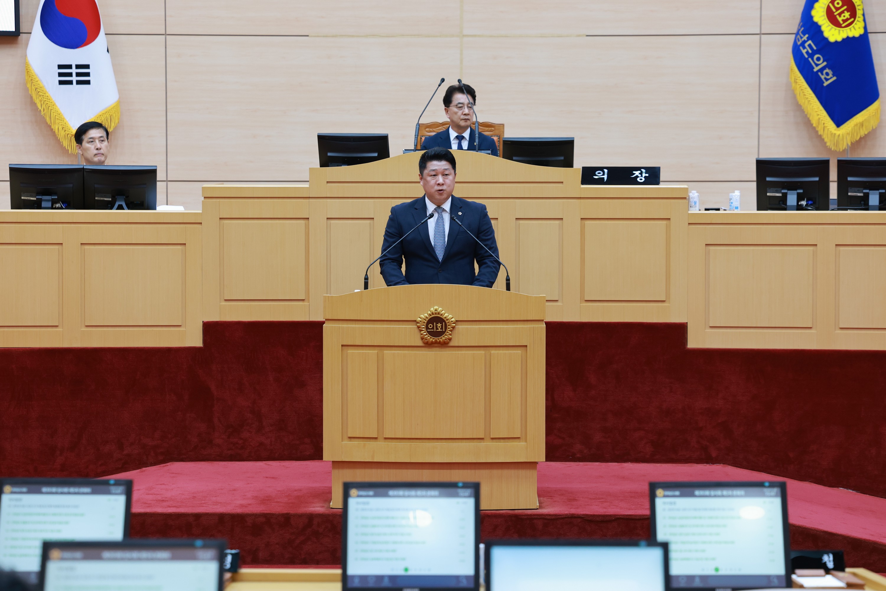 제393회 임시회 제5차 본회의 첨부이미지 : 25년09월19일 제393회 임시회 제5차 본회의 - 037.jpg