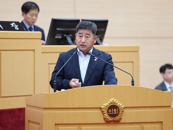 제393회 임시회 제5차 본회의 도정 및 교육행정 질문 첨부이미지 : 25년09월19일 제393회 임시회 제5차 본회의 도정 및 교육행정 질문 - 042.jpg