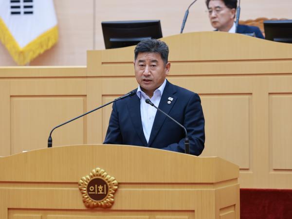 제393회 임시회 제5차 본회의 첨부이미지 : 25년09월19일 제393회 임시회 제5차 본회의 - 043.jpg