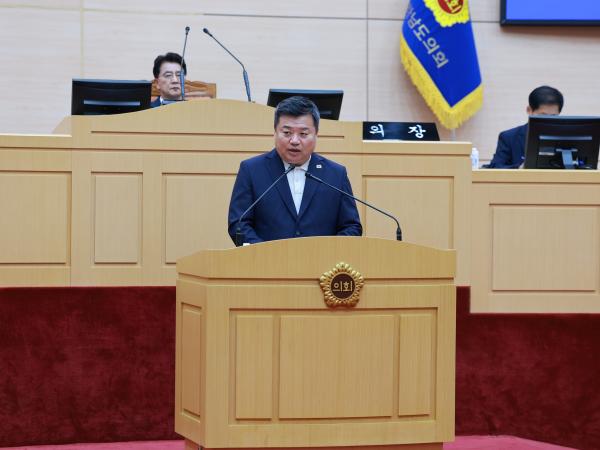 제393회 임시회 제5차 본회의 첨부이미지 : 25년09월19일 제393회 임시회 제5차 본회의 - 012.jpg