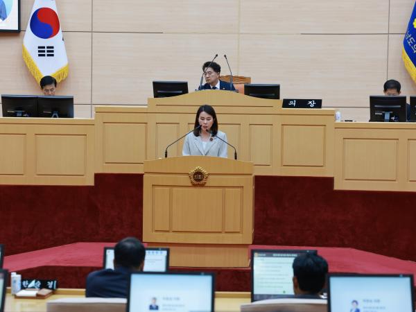 제393회 임시회 제5차 본회의 첨부이미지 : 25년09월19일 제393회 임시회 제5차 본회의 - 014.jpg