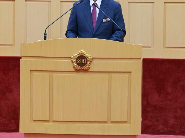 제393회 임시회 제5차 본회의