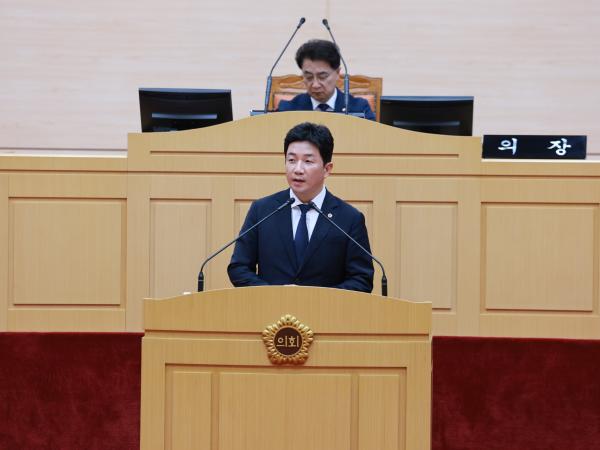 제393회 임시회 제5차 본회의 첨부이미지 : 25년09월19일 제393회 임시회 제5차 본회의 - 073.jpg