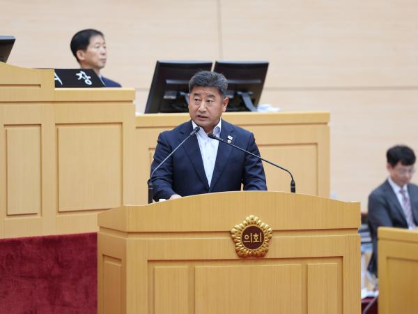 제393회 임시회 제5차 본회의 도정 및 교육행정 질문 첨부이미지 : 25년09월19일 제393회 임시회 제5차 본회의 도정 및 교육행정 질문 - 032.jpg