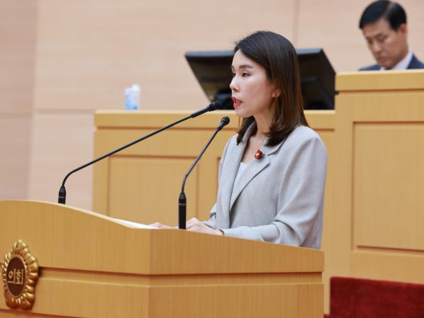 제393회 임시회 제5차 본회의 첨부이미지 : 25년09월19일 제393회 임시회 제5차 본회의 - 017.jpg
