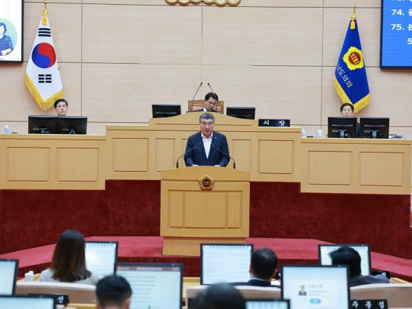 제393회 임시회 제5차 본회의 첨부이미지 : 25년09월19일 제393회 임시회 제5차 본회의 - 048.jpg
