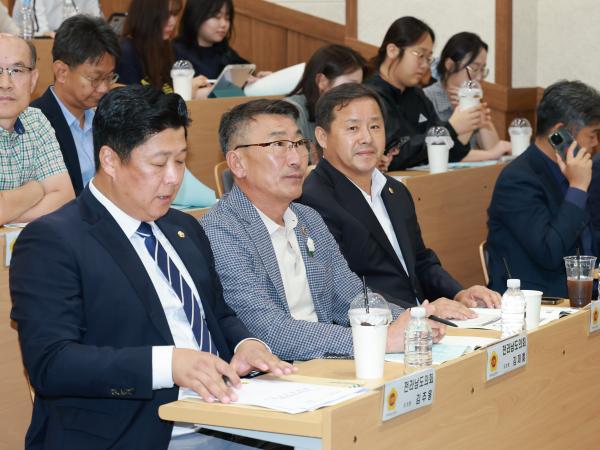 전라남도 청년 취업 지원 정책 개발 토론회 첨부이미지 : 25년09월08일 전라나도 청년 취업 지원 정책 개박 토론회 - 017.jpg