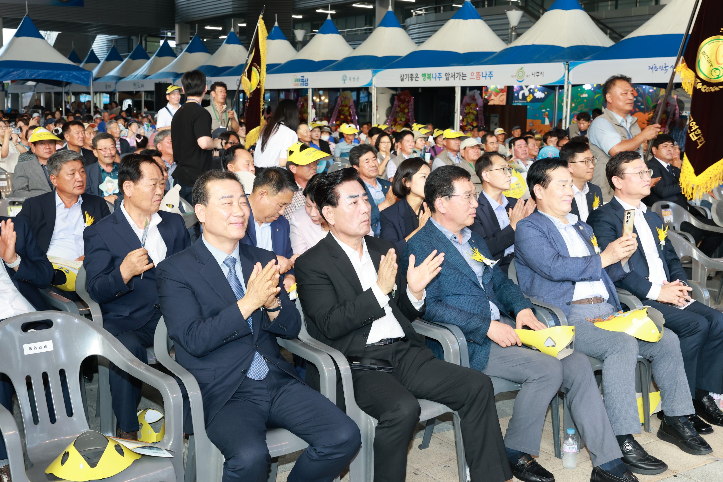 (사)한국쌀전업농 전라남도연합회 회원대회 첨부이미지 : 25년09월04일 (사)한국쌀전업농 전라남도연합회 회원대회 - 043.jpg