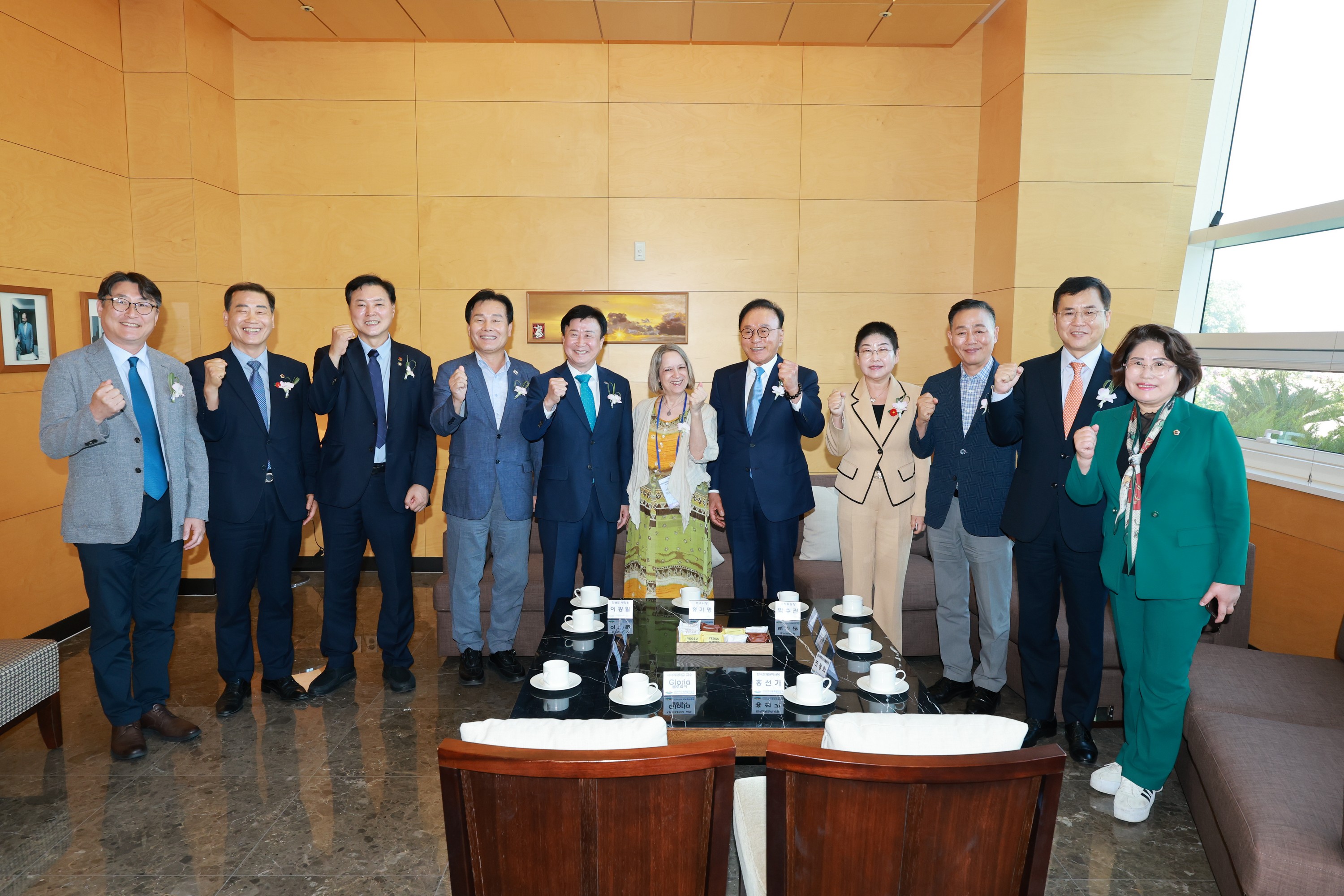 2025 국제 섬 포럼 in Yeosu 개회식 첨부이미지 : 25년09월04일 2025 국제 섬 포럼 in Yeosu 개회식 - 011.jpg