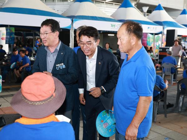 (사)한국쌀전업농 전라남도연합회 회원대회 첨부이미지 : 25년09월04일 (사)한국쌀전업농 전라남도연합회 회원대회 - 034.jpg