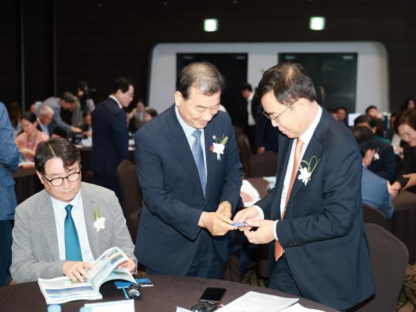 2025 국제 섬 포럼 in Yeosu 개회식 첨부이미지 : 25년09월04일 2025 국제 섬 포럼 in Yeosu 개회식 - 014.jpg