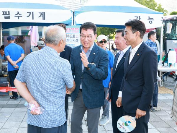 (사)한국쌀전업농 전라남도연합회 회원대회 첨부이미지 : 25년09월04일 (사)한국쌀전업농 전라남도연합회 회원대회 - 021.jpg
