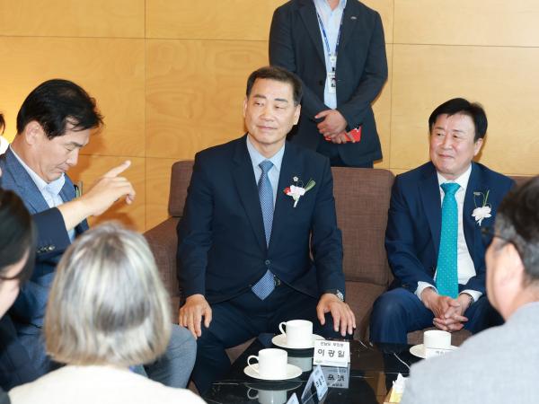 2025 국제 섬 포럼 in Yeosu 개회식 첨부이미지 : 25년09월04일 2025 국제 섬 포럼 in Yeosu 개회식 - 004.jpg
