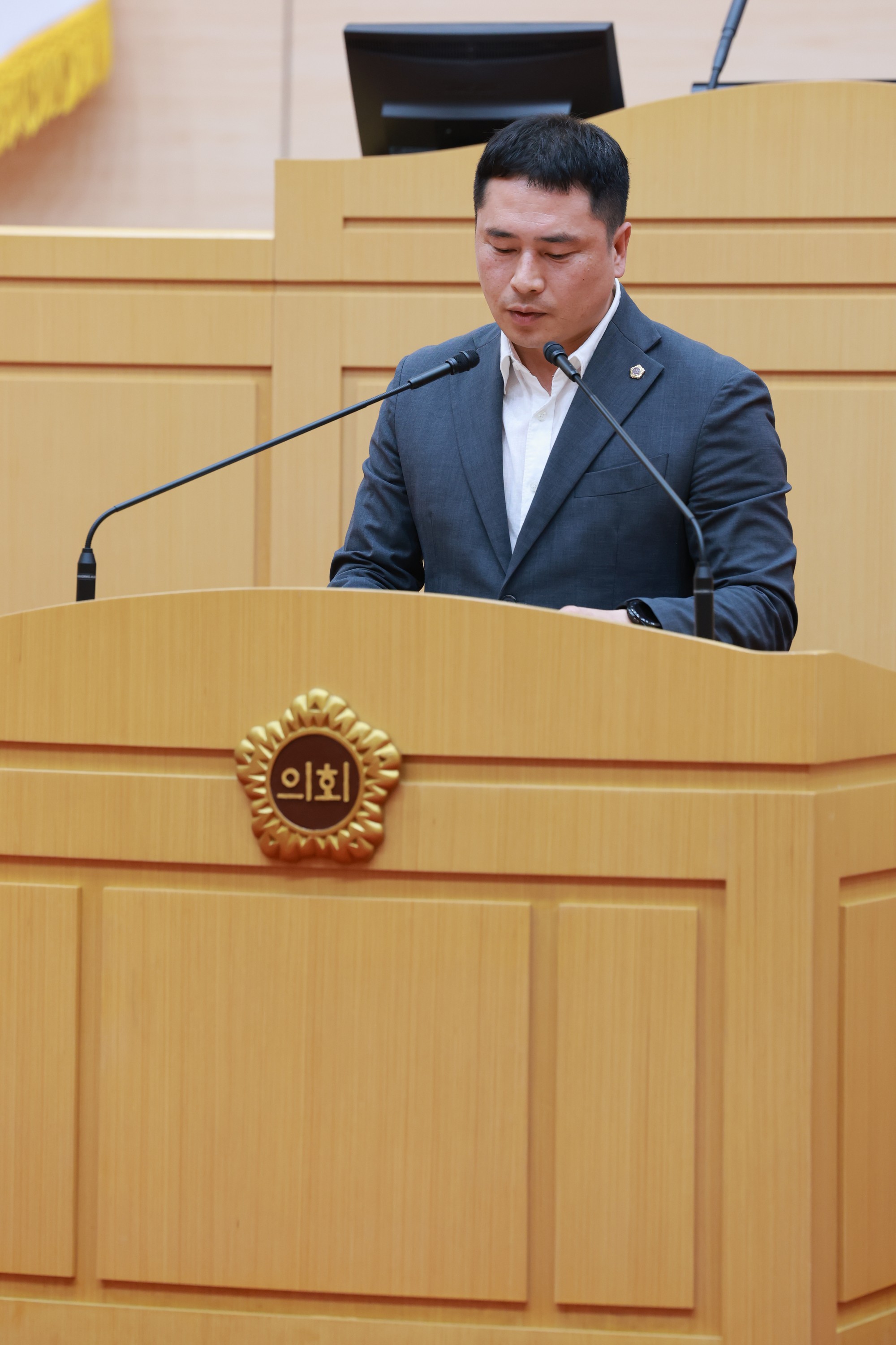 제393회 임시회 제1차 본회의 첨부이미지 : 25년09월09일 제393회 임시회 제1차 본회의 - 093.jpg
