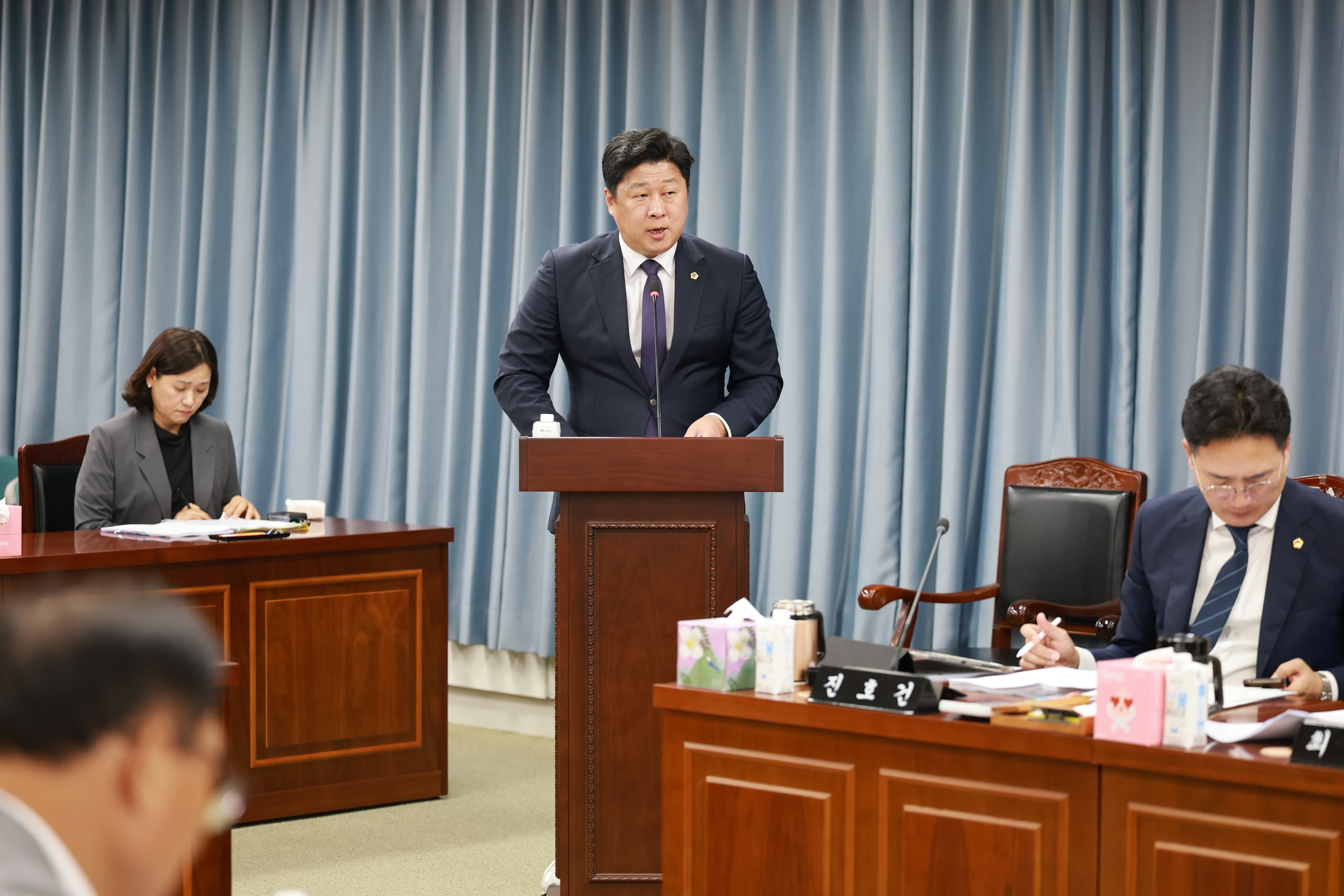 제393회 임시회 농수산위원회 회의 첨부이미지 : 25년09월09일 제393회 임시회 농수산위원회 회의 - 023.jpg