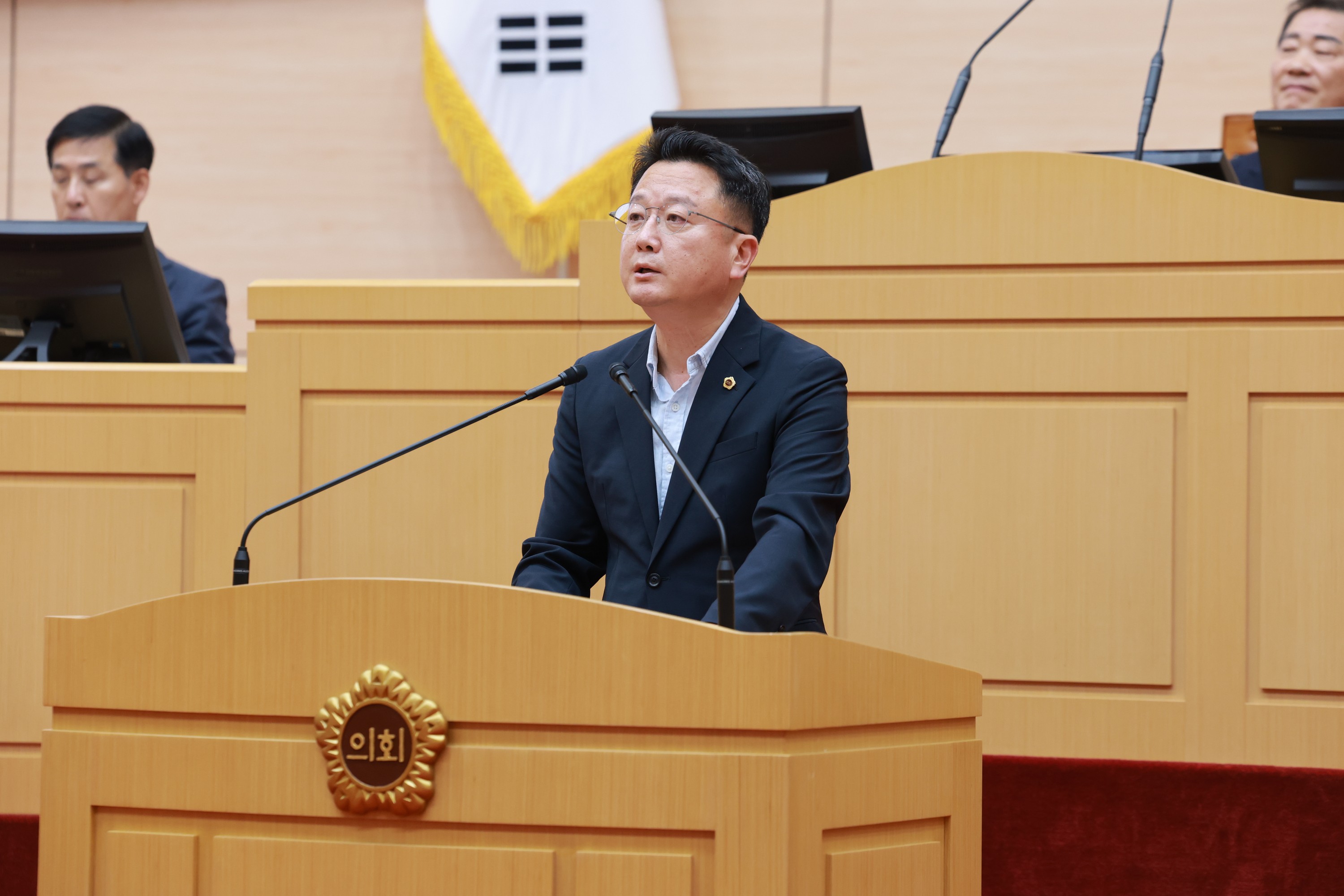 제393회 임시회 제1차 본회의 첨부이미지 : 25년09월09일 제393회 임시회 제1차 본회의 - 146.jpg