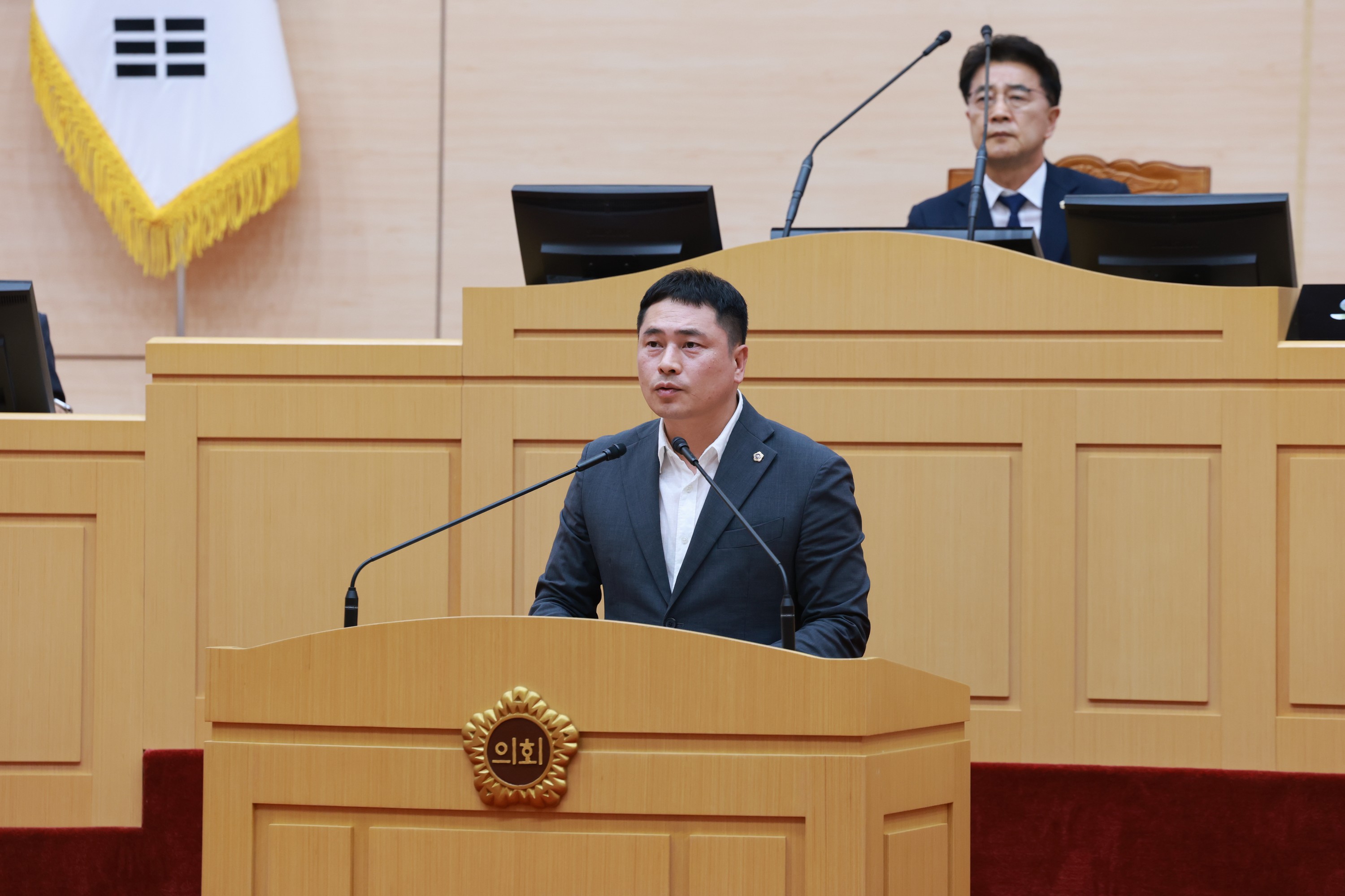 제393회 임시회 제1차 본회의 첨부이미지 : 25년09월09일 제393회 임시회 제1차 본회의 - 091.jpg