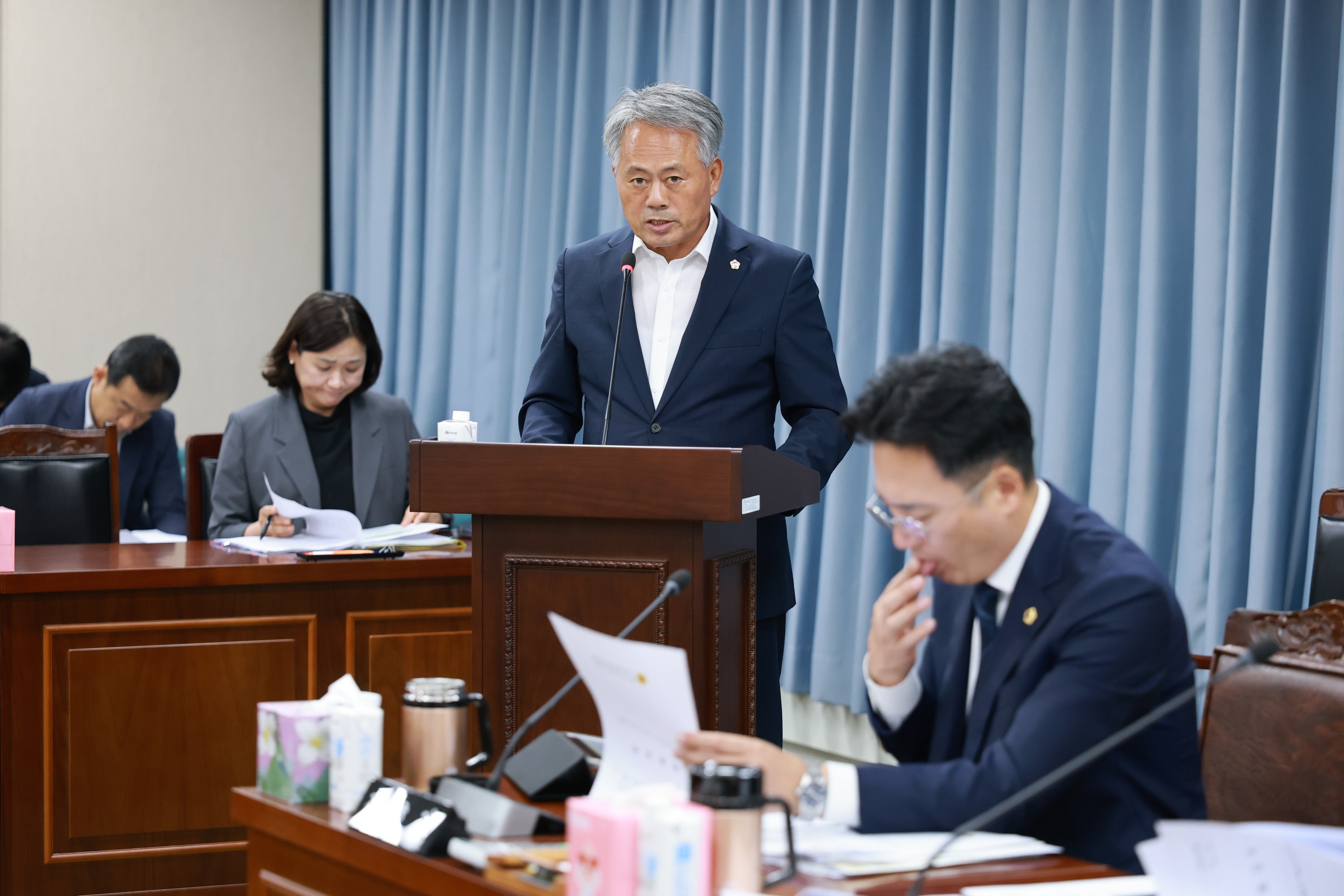 제393회 임시회 농수산위원회 회의 첨부이미지 : 25년09월09일 제393회 임시회 농수산위원회 회의 - 034.jpg