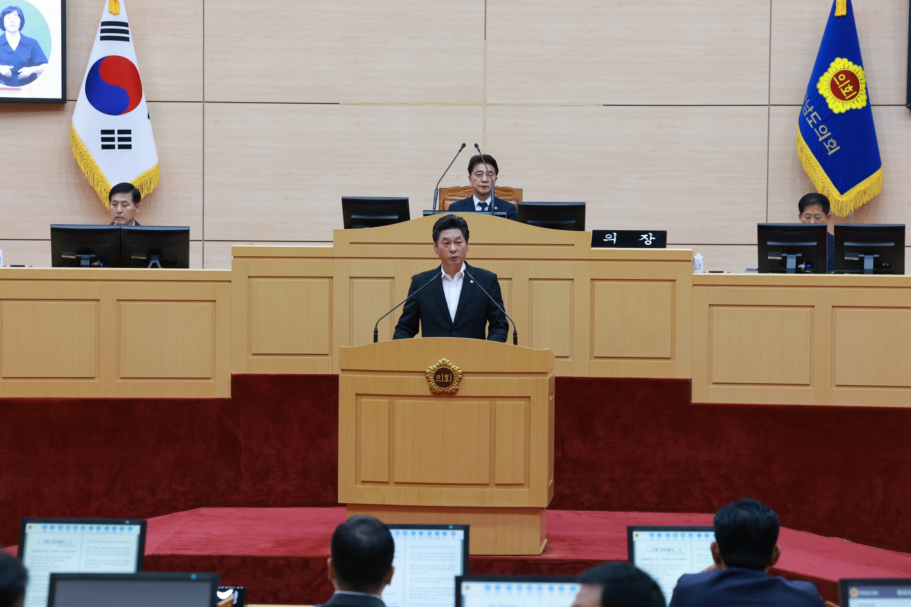 제393회 임시회 제1차 본회의 첨부이미지 : 25년09월09일 제393회 임시회 제1차 본회의 - 126.jpg
