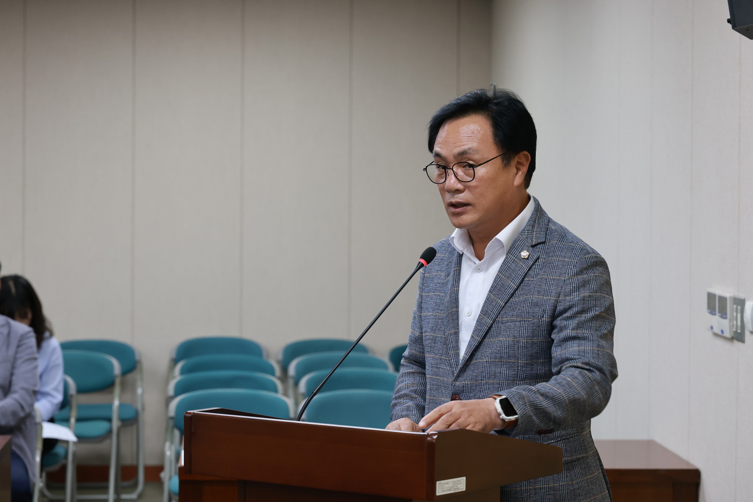 제393회 임시회 보건복지환경위원회 회의 첨부이미지 : 25년09월09일 제393회 임시회 보건복지환경위원회 회의 - 016.jpg