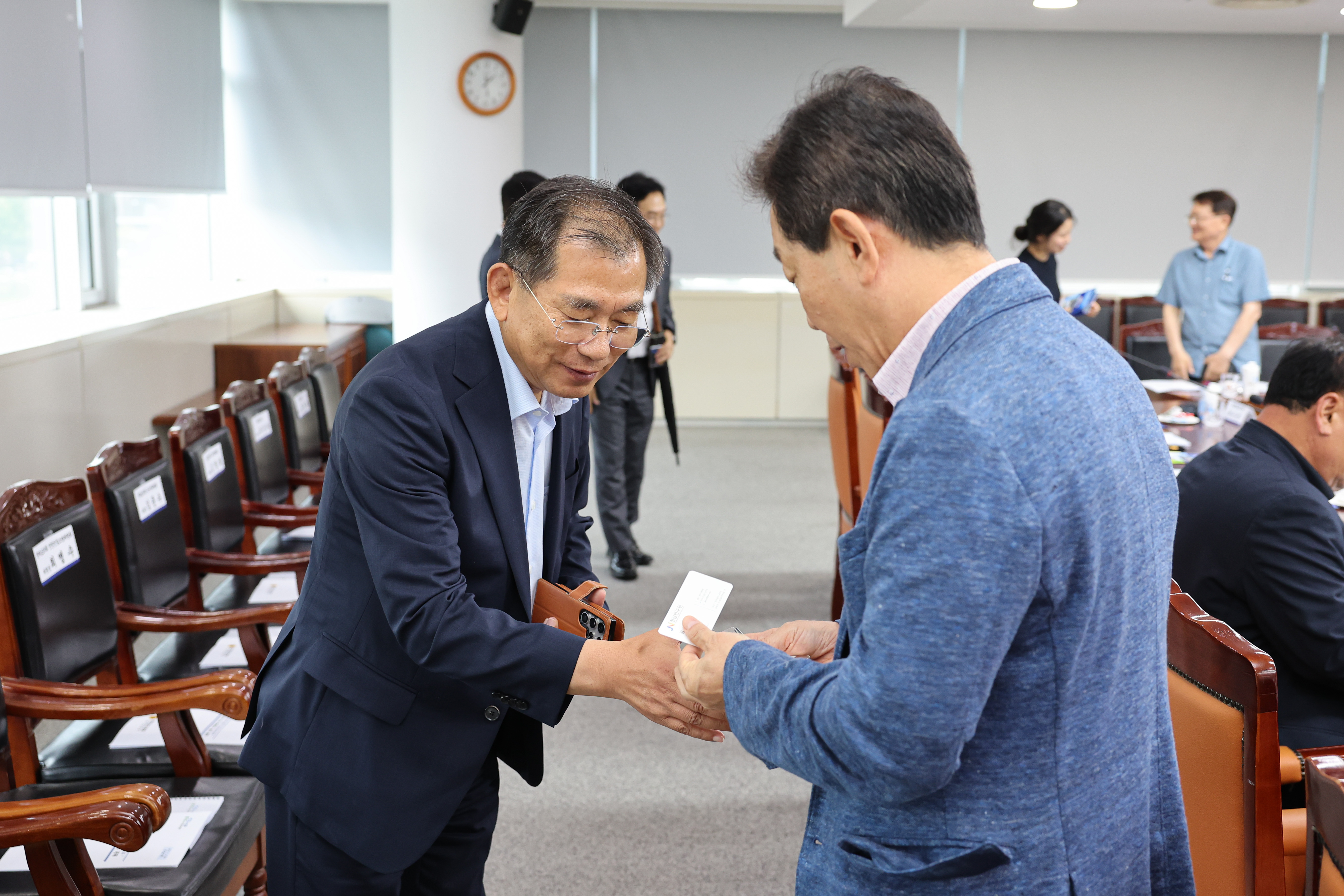2025년 2차 전라남도의회 의정자문위원회 회의 첨부이미지 : 25년09월09일 2025년 2차 전라남도의회 의정자문휘원회 회의 (15).jpg
