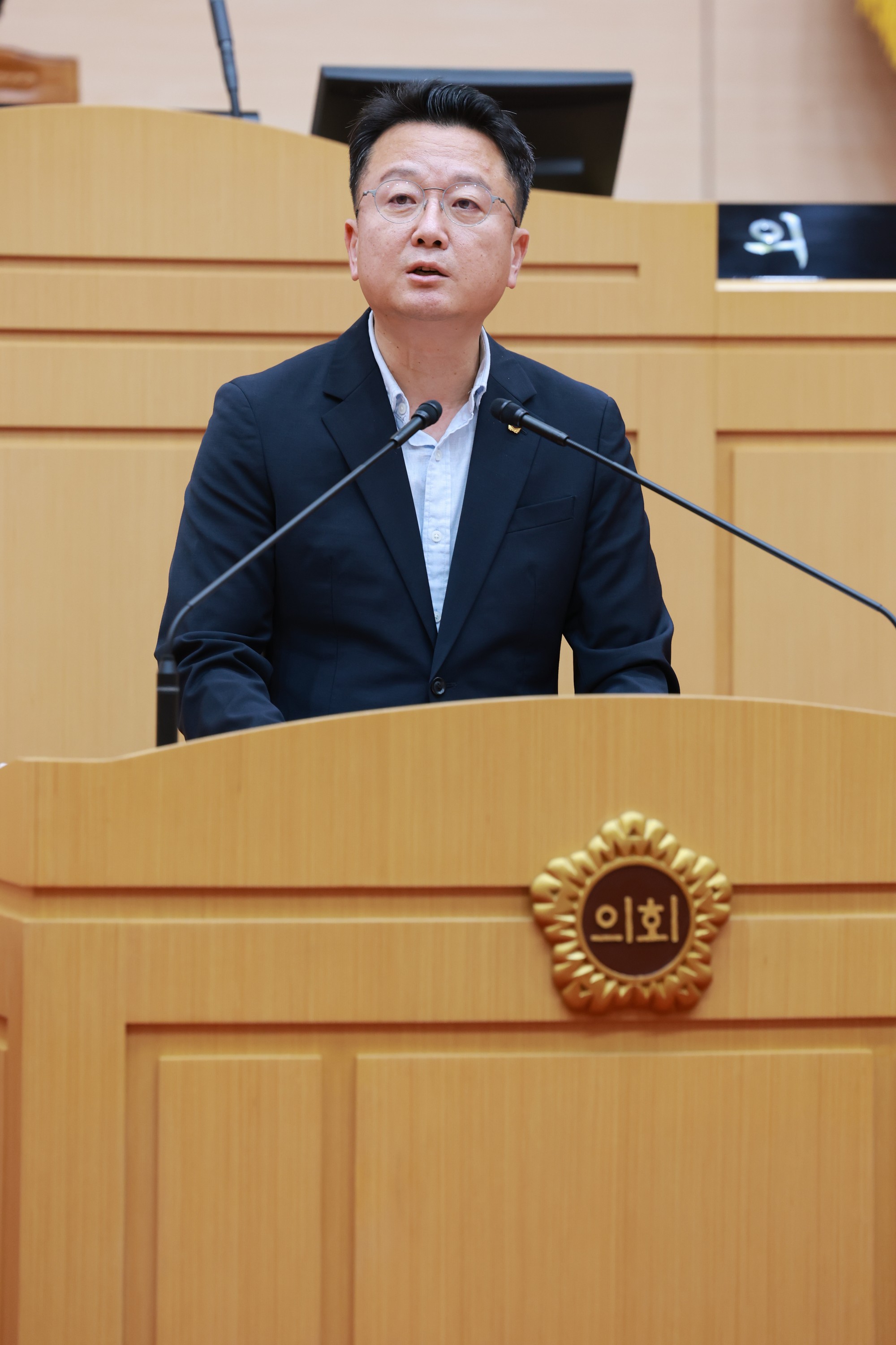 제393회 임시회 제1차 본회의 첨부이미지 : 25년09월09일 제393회 임시회 제1차 본회의 - 149.jpg