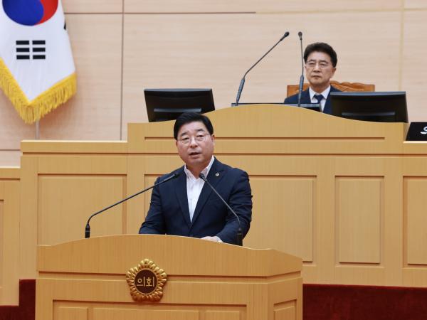제393회 임시회 제1차 본회의 첨부이미지 : 25년09월09일 제393회 임시회 제1차 본회의 - 109.jpg