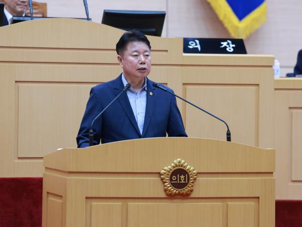 제393회 임시회 제1차 본회의 첨부이미지 : 25년09월09일 제393회 임시회 제1차 본회의 - 143.jpg