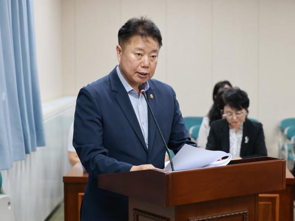제393회 임시회 보건복지환경위원회 회의 첨부이미지 : 25년09월09일 제393회 임시회 보건복지환경위원회 회의 - 028.jpg