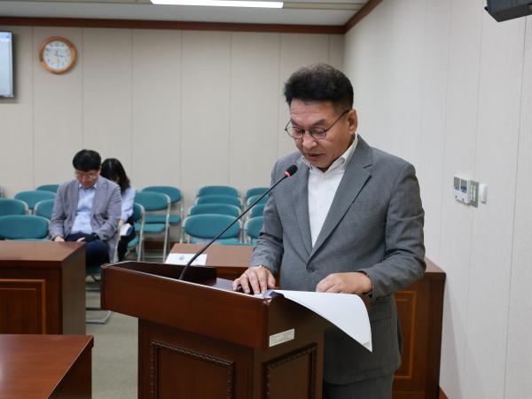 제393회 임시회 보건복지환경위원회 회의 첨부이미지 : 25년09월09일 제393회 임시회 보건복지환경위원회 회의 - 023.jpg