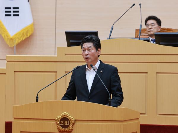 제393회 임시회 제1차 본회의 첨부이미지 : 25년09월09일 제393회 임시회 제1차 본회의 - 120.jpg