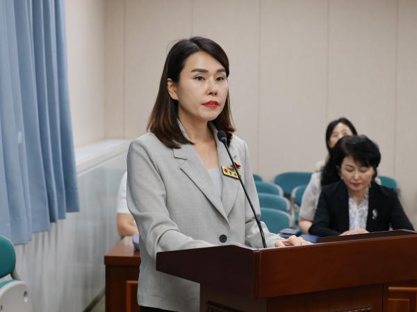 제393회 임시회 보건복지환경위원회 회의 첨부이미지 : 25년09월09일 제393회 임시회 보건복지환경위원회 회의 - 032.jpg